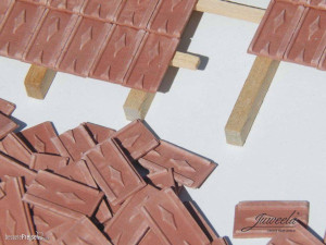 Juweela 22099 - 1:24 Dachziegel Herzziegel rot mittel, 240x