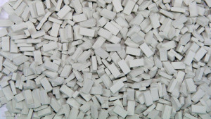 Juweela 27011 - 1:72 Ziegel (RF) grau hell, 5000x