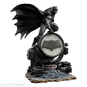 Iron Studios IS95122 - Zack Snyder's Justice League Deluxe Art Scale Statue 1/10 Batman on Batsignal 28 cm
