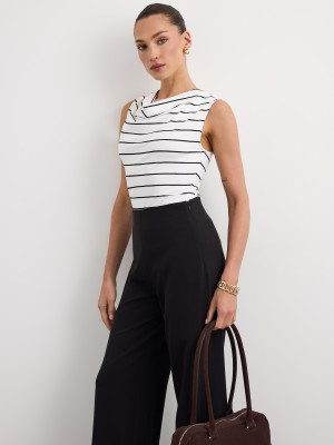 Mohito - Sweatshirt mit Kaminkragen - Weiß - S
