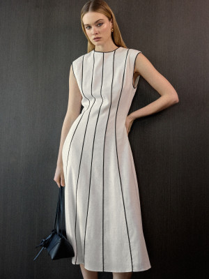 Mohito - Midikleid in A-Linie - Weiß - 32
