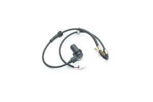 Czujnik prędkości koła abs SUZUKI SWIFT III ESEN SKV 06SKV334