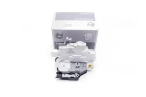 AUDI A4 B8 Zamek drzwi ESEN SKV
