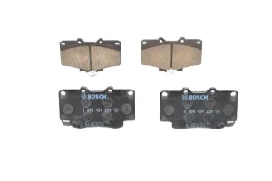 0 986 424 268 BOSCH Klocki hamulcowe przód