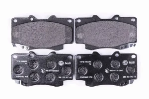 Klocki hamulcowe przód TOYOTA HILUX VII HELLA