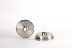 14.3256.10 BREMBO Bęben hamulcowy tył