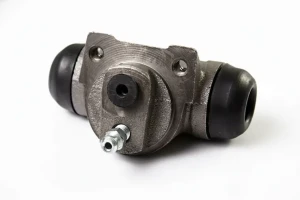 6033060 KRAFT AUTOMOTIVE Cylinderek hamulcowy tył