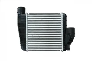 2.0 GT, 1.6 GT, 1.2 THP, 1.6, 2.0, 1.5, 1.6 THP, 1.6 HDi, 1.6 VTi PEUGEOT 308 II Chłodnica powietrza doładowującego KAMOKA