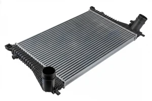 1.8 TFSI, S3, 2.0 TFSI AUDI A3 Chłodnica powietrza intercooler MAXGEAR