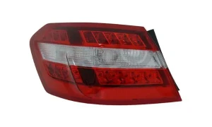 1059001 ULO Lampa tylna