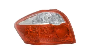 Lampa tylna TOYOTA AURIS ULO