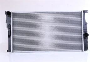 116 d, 120 d, 118 i, 118 d, 114 i, 114 d, 116 i, 120 i BMW 1 F21 Chłodnica wody NISSENS