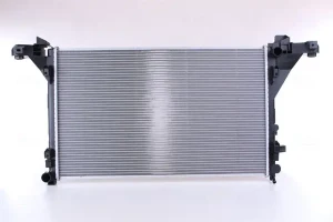 dCi 125, dCi 110, dCi 100, dCi 150, dCi 180, dCi 170, dCi 145, dCi 130, dCi 135, dCi 165 NISSAN NV400 Skrzynia (X62, X62B) Chłodnica wody NISSENS