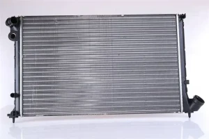 1.8 16V, 2.0 16V PEUGEOT 406 Chłodnica wody NISSENS