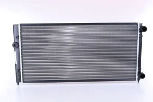 2.0 GL, 1.8, 1.9 SDI, 1.6, 2.0, 2.0 GTI, 1.9 TDI VW GOLF 3 Chłodnica wody NISSENS