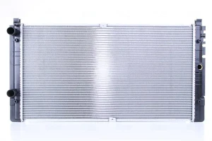 2.8, 2.4 D, 2.5, 2.0, 2.8 VR6, 2.5 TDI, 1.9 TD VW TRANSPORTER T4 Chłodnica wody NISSENS