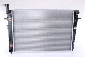 2.0 16V, 2.7 V6 KIA SPORTAGE II Chłodnica wody NISSENS