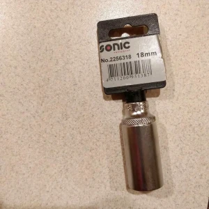 2256311 SONIC Nasadka 18mm klucz nasadowy