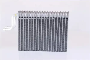 92150 NISSENS Parownik klimatyzacji