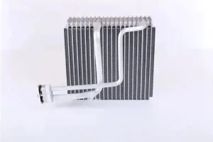 3.5 V6, 2.5 CRDi, 2.4, 3.3 V6 KIA SORENTO I Parownik klimatyzacji NISSENS