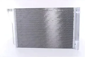 M6 Skraplacz chłodnica klimatyzacji BMW 6 F06 NISSENS