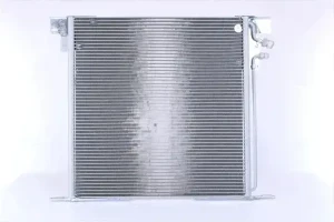 110 TD, 108 D, 108 CDI, 112 CDI, 114 2.3, 110 CDI, 113 2.0 Skraplacz chłodnica klimatyzacji MERCEDES-BENZ VITO W638 NISSENS