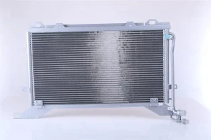 E 300, E 290, E 270, E 250, E 320 Skraplacz chłodnica klimatyzacji MERCEDES-BENZ KLASA E S210 NISSENS