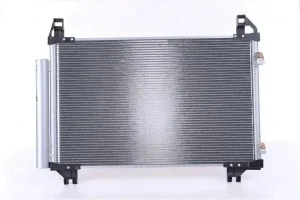 1.0, 1.3 Skraplacz chłodnica klimatyzacji z osuszaczem TOYOTA YARIS III NISSENS