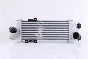 2.0 CRDi, 1.6 CRDi HYUNDAI i30 I Chłodnica powietrza intercooler NISSENS