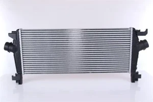 1.6 SIDI OPEL INSIGNIA A Chłodnica powietrza intercooler NISSENS