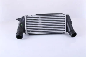 1.0 FORD TRANSIT Chłodnica powietrza intercooler NISSENS