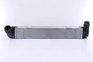 2.0 TCe, 2.0 dCi, 2.0 R.S. RENAULT MEGANE III Chłodnica powietrza intercooler NISSENS