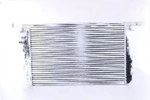 2.0 TDI, 1.8 TSI VW PASSAT B7 Chłodnica powietrza intercooler NISSENS