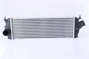 2.5 dCi, 2.0 dCi RENAULT TRAFIC II Chłodnica powietrza intercooler NISSENS