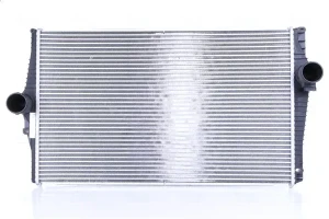 D3 /, T6 AWD, 2.5 T, D5 AWD VOLVO XC90 I Chłodnica powietrza intercooler NISSENS