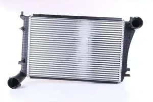 2.0 TDI, 1.9 TDI AUDI A3 8P Chłodnica powietrza intercooler NISSENS