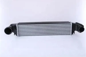 intercooler bmw e46 2.0 d 150km 96654 NISSENS