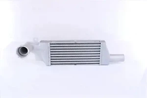 1.7 CDTI, 1.3 CDTI OPEL COMBO Chłodnica powietrza intercooler NISSENS