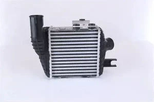 2.0 CRDi KIA SPORTAGE II Chłodnica powietrza intercooler NISSENS