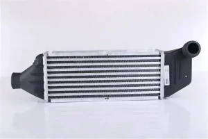 1.8 TD FORD MONDEO II Chłodnica powietrza intercooler NISSENS