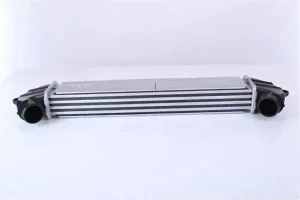 1.3 D, 1.9 D, 1.9 JTD, 1.3 JTD FIAT DOBLO Chłodnica powietrza intercooler NISSENS