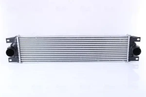 2.5 CDTI, 2.2 DTI, 3.0 DTi, 1.9 DTI, 2.5 DTI OPEL MOVANO A Chłodnica powietrza intercooler NISSENS