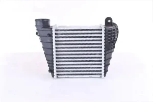 1.9 TDI VW GOLF IV Chłodnica powietrza intercooler NISSENS