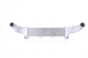 C 200, C 230, C 250, C 220 MERCEDES-BENZ KLASA C S202 Chłodnica powietrza intercooler NISSENS