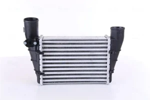 1.9 TDI, 1.8 T, 1.9 AUDI A4 B5 Chłodnica powietrza intercooler NISSENS