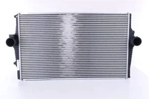2.0 T, 2.0, 2.5 T, 2.4 T, 2.4 D, T6, 2.5 TDI, D5, T5 AWD VOLVO S80 I Chłodnica powietrza intercooler NISSENS