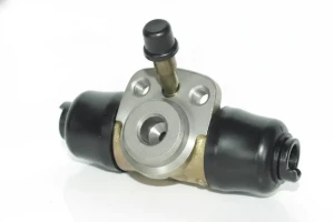 BWC107 TRW Cylinderek hamulcowy tył