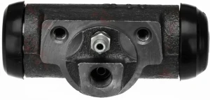 Cylinderek hamulcowy tył KIA CARNIVAL I TRW