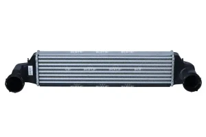 318 d, 330 xd, 320 d, 330 d BMW 3 E46 Chłodnica powietrza intercooler NRF