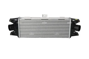 35C17 V,, 40C14 V,, 65C14 V,, 50C17 V,, 70C14 V,, 70C17V,, 50C14 V,, 35C14 V,, 40C17 V,, 60C17 V,, 65C17 V,, 45C17 V, IVECO DAILY IV Skrzynia Chłodnica powietrza intercooler NRF